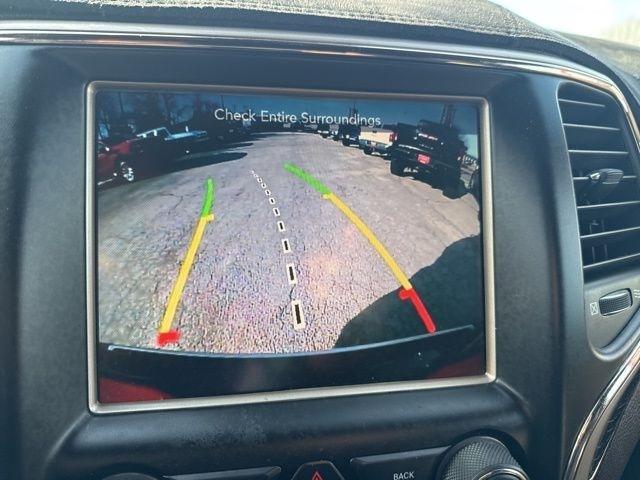 Jeep Grand Cherokee  2016