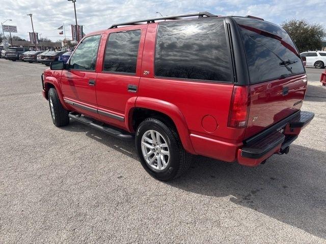 Chevrolet Tahoe  2000
