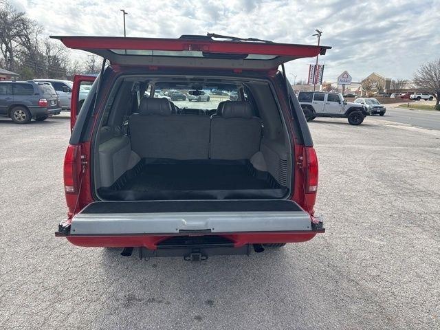 Chevrolet Tahoe  2000