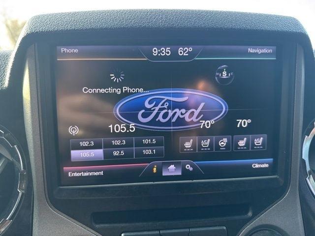 Ford Super Duty F-250 SRW  2013