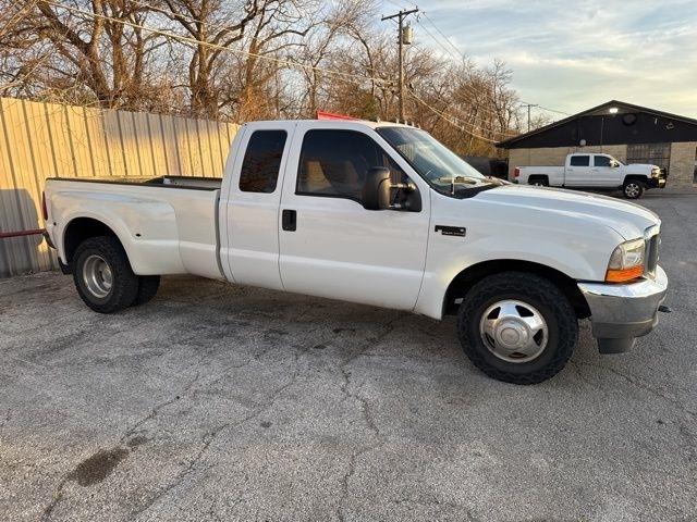 Ford Super Duty F-350 DRW  2000