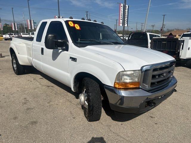 Ford Super Duty F-350 DRW  2000