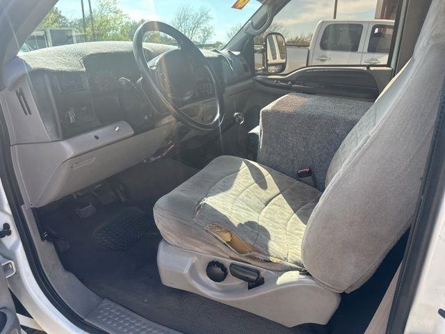 Ford Super Duty F-350 DRW  2000