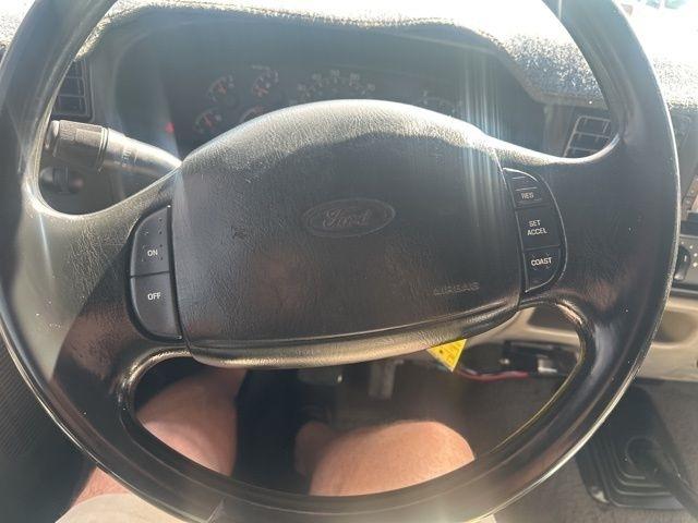Ford Super Duty F-350 DRW  2000