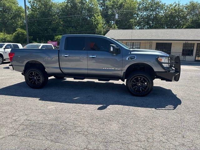 Nissan Titan XD  2018