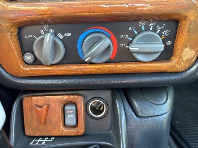 Pontiac Firebird  1999