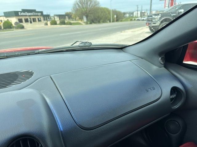 Pontiac Firebird  1999