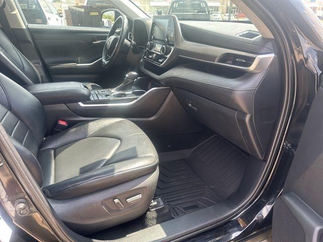 Toyota Highlander  2020