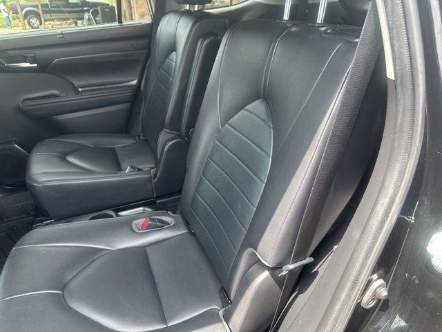 Toyota Highlander  2020