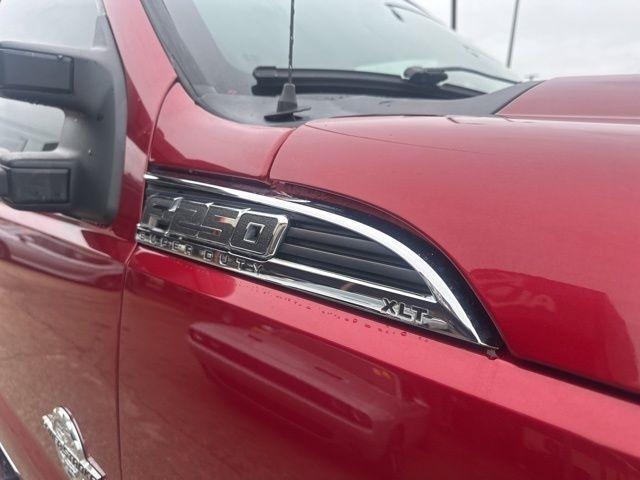 Ford Super Duty F-250 SRW  2016