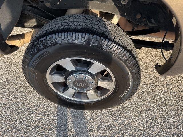 Ford Super Duty F-350 SRW  2015