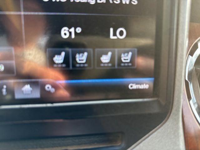 Ford Super Duty F-350 SRW  2015