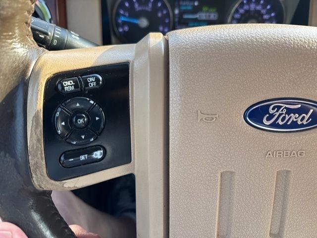 Ford Super Duty F-350 SRW  2015