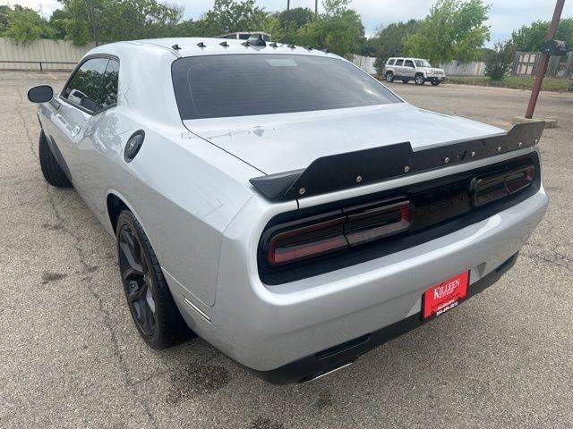 Dodge Challenger  2022