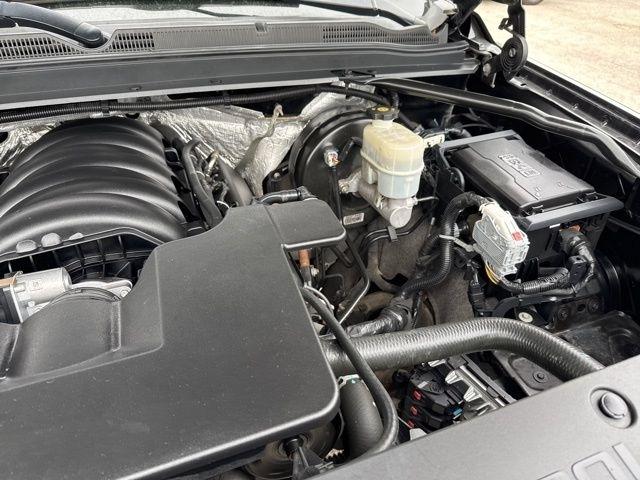 Chevrolet Tahoe  2015