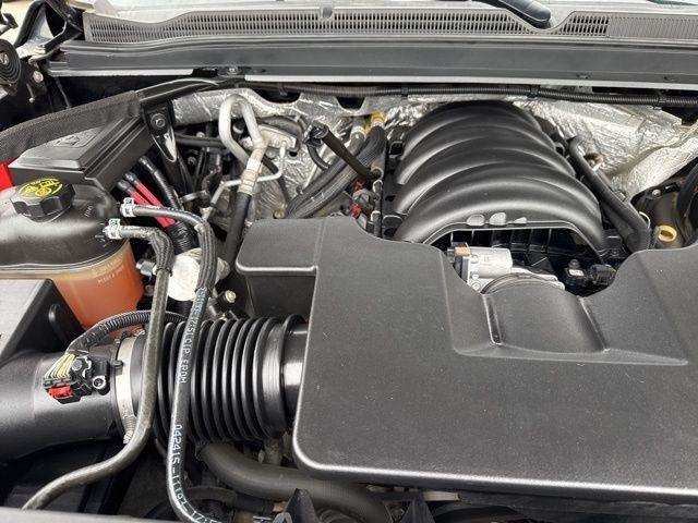 Chevrolet Tahoe  2015