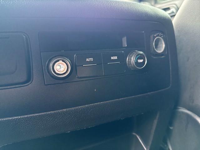 Chevrolet Tahoe  2015