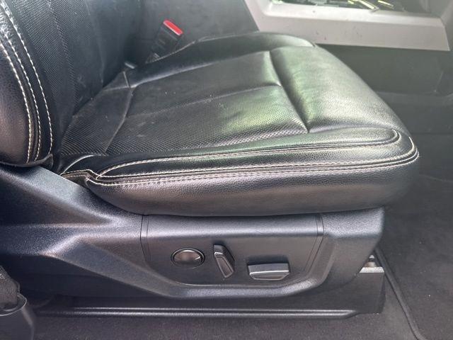 Ford Super Duty F-350 SRW  2021