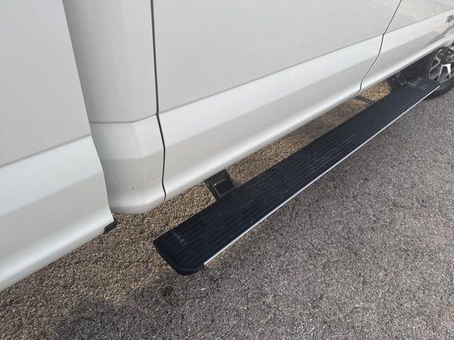 Ford Super Duty F-350 SRW  2021