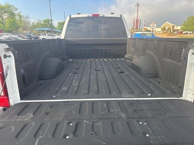 Ford Super Duty F-350 SRW  2021