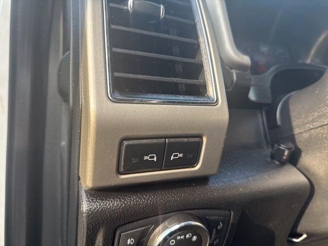 Ford Super Duty F-350 SRW  2021