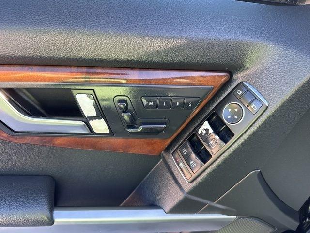 Mercedes-Benz GLK-Class  2012