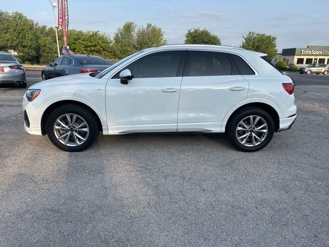 2022 Audi Q3 Premium