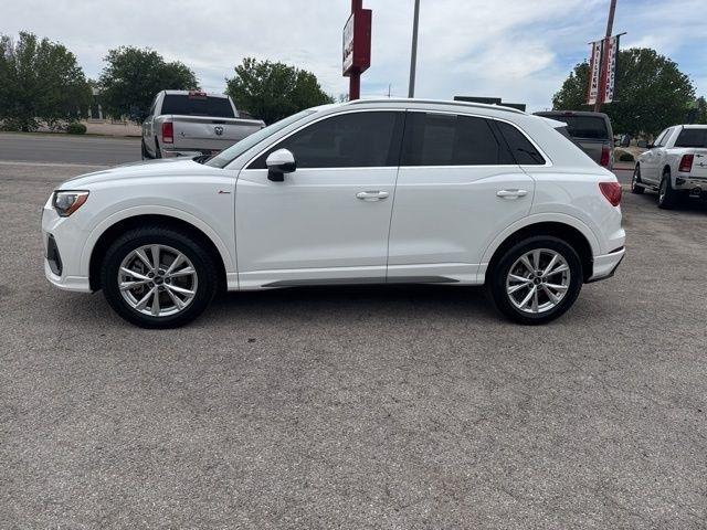 2022 Audi Q3 Premium