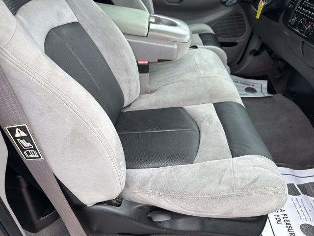 Ford F-150  2002