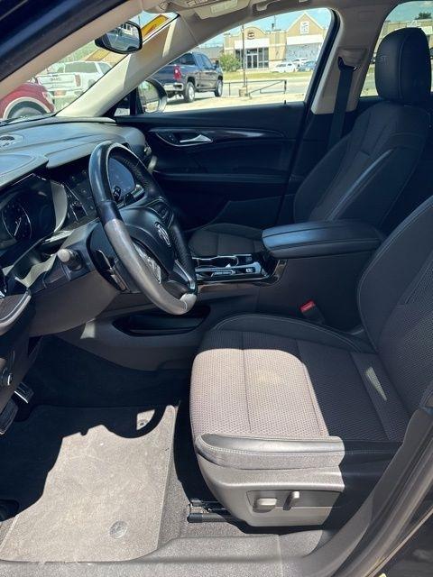Buick Envision  2022