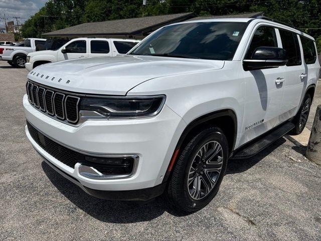 Jeep Wagoneer L  2023