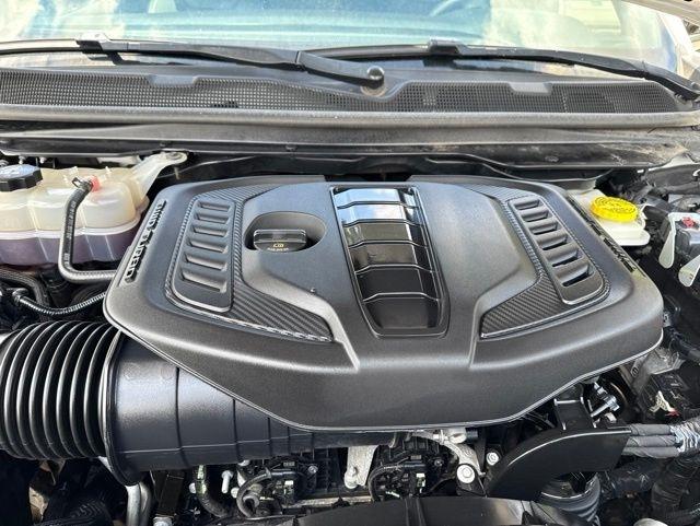 Jeep Wagoneer L  2023