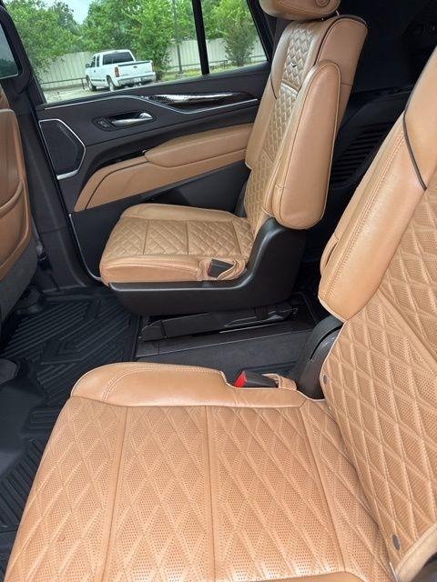 Cadillac Escalade  2021