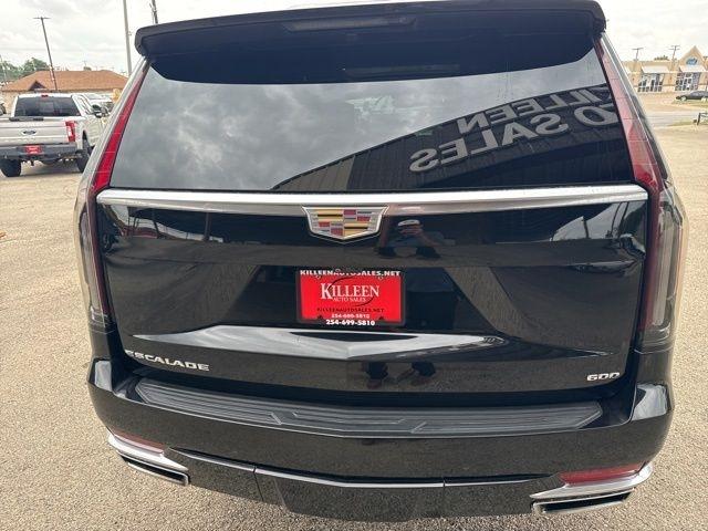 Cadillac Escalade  2021