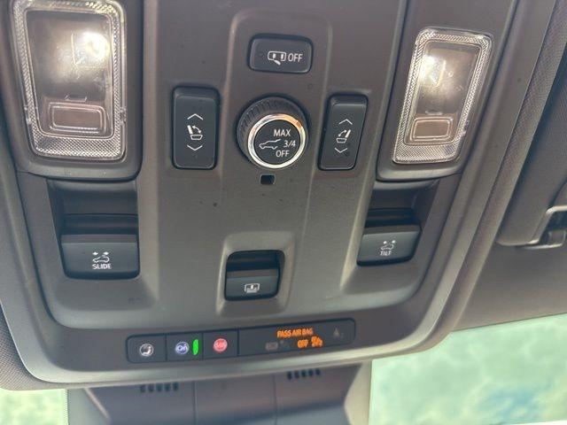 Cadillac Escalade  2021