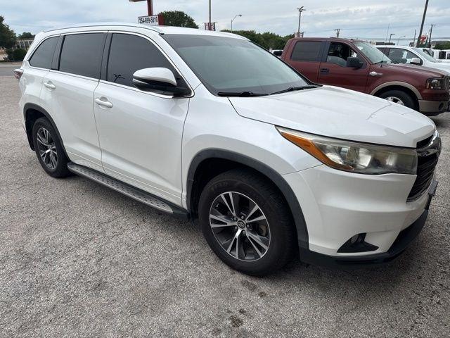 Toyota Highlander  2016