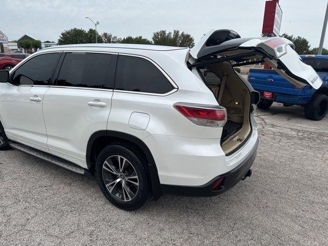 Toyota Highlander  2016