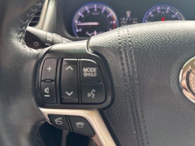 Toyota Highlander  2016