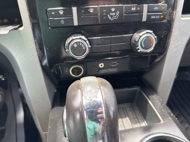 Ford F-150  2012