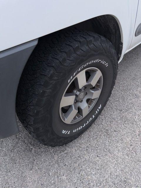 Nissan Xterra  2012
