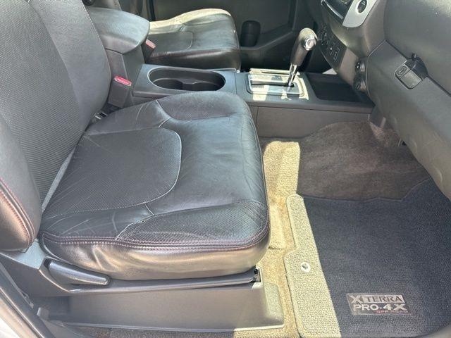 Nissan Xterra  2012