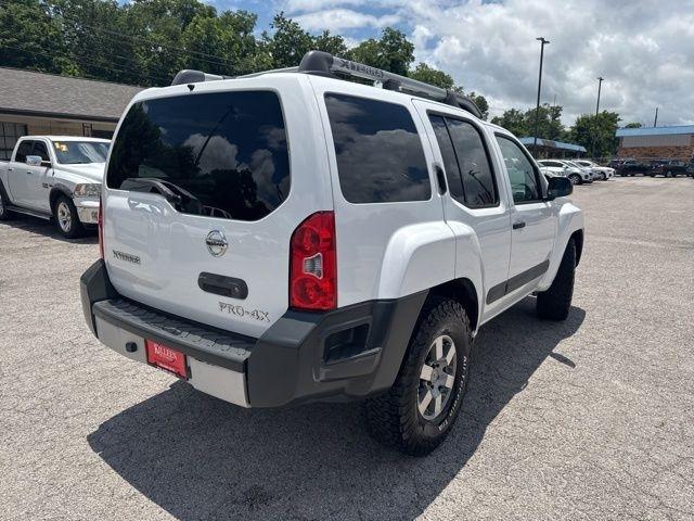 Nissan Xterra  2012