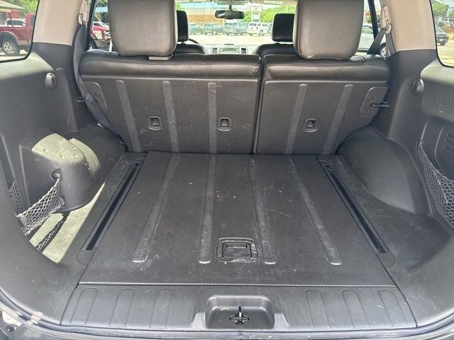 Nissan Xterra  2012