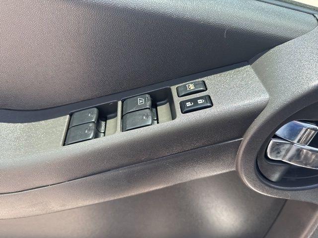 Nissan Xterra  2012