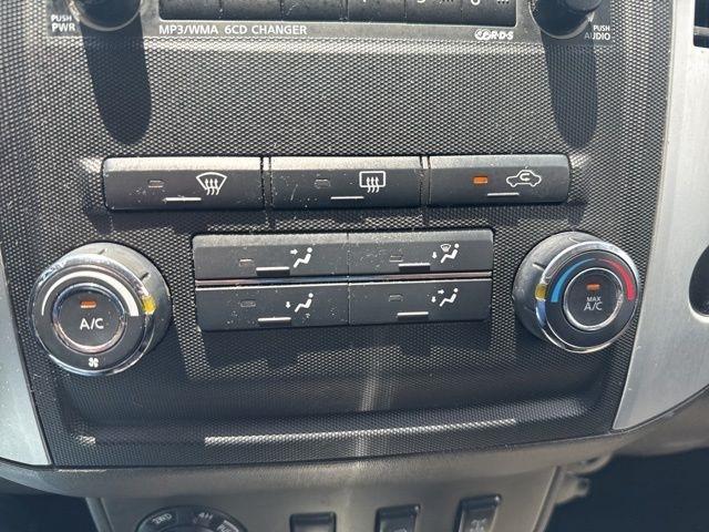 Nissan Xterra  2012