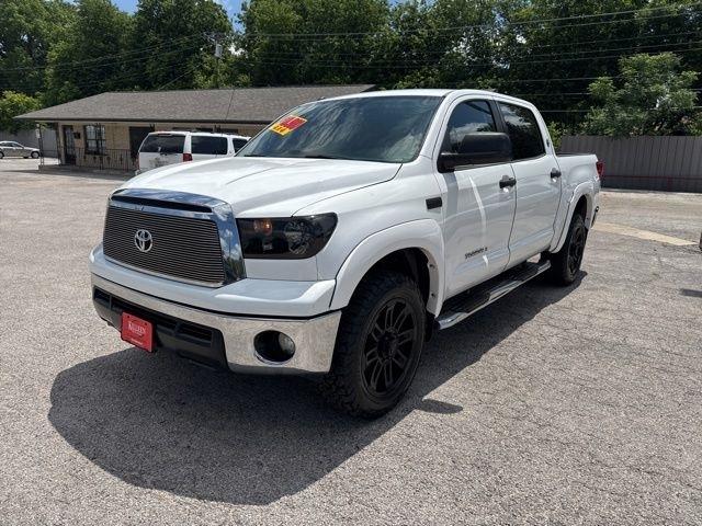 Toyota Tundra 4WD Truck  2013