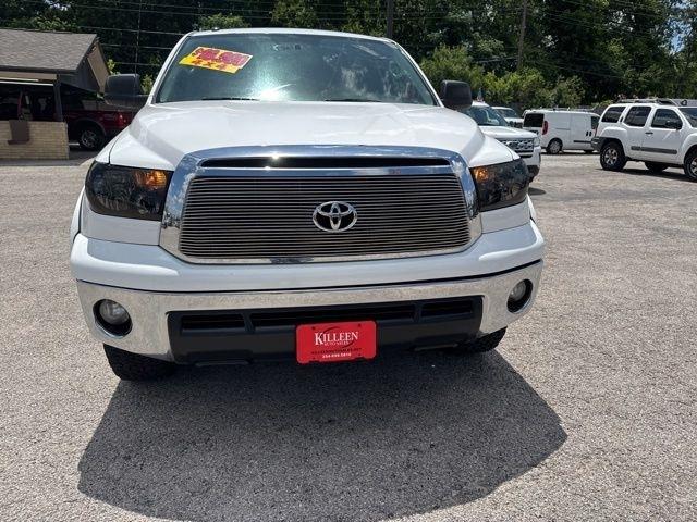 Toyota Tundra 4WD Truck  2013