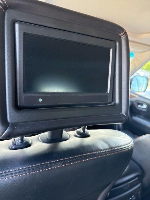 Nissan Armada  2017