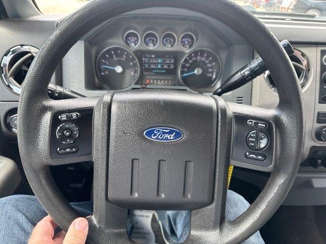 Ford Super Duty F-250 SRW  2015