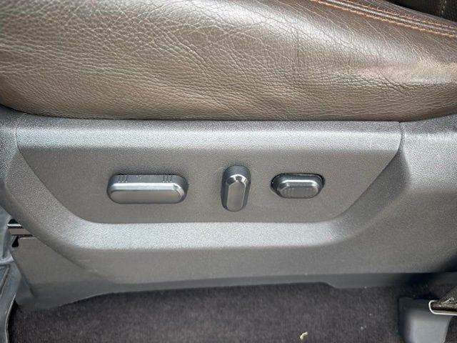 Ford Super Duty F-350 SRW  2015